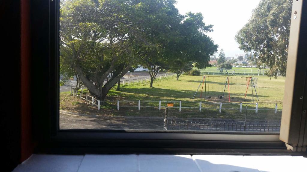 Westward Ho Apartment 13 เคปทาวน์ ภายนอก รูปภาพ